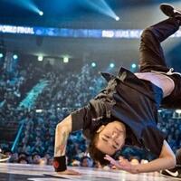 demamnya-breakdance-tahun-1984-kawula-muda-80an-masuuk