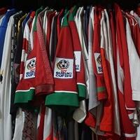 mengumpulkan-jersey-bukan-sekadar-koleksi