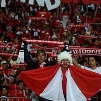 gila--hanya-di-indonesia-melihat-timnas-u-16-bermain-stadion-penuh