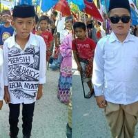 pawai-agustusan-penampilan-keempat-bocah-mirip-capres-cawapres-ini-mengundang-senyum