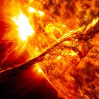 mengapa-matahari-dapat-terbakar-di-luar-angkasa