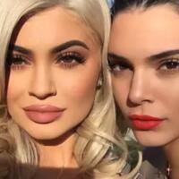 5-perempuan-cantik-dengan-bayaran-endorse-termahal