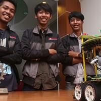 beater-23-robot-pemadam-kebakaran-karya-anak-bangsa-iniindonesiaku