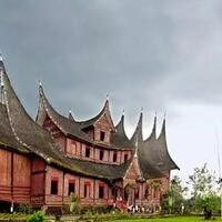 3-rumah-adat-indonesia-yang-tahan-gempa