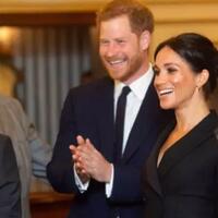duh-meghan-markle-langgar-aturan-kerajaan-karena-tak-pakai-item-fashion-ini
