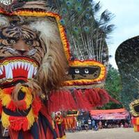 kesenian-dan-mistis-di-indonesia