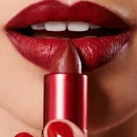 tipe-tipe-lipstik-terbaik-sesuai-warna-kulit