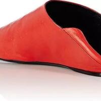 balenciaga-rilis-sepatu-rp8-juta-mirip-bungkus-kentang-mcd