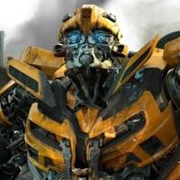 para-transformers-di-film-bumblebee