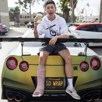 karena-internet-7-orang-ini-jadi-miliarder-di-bawah-usia-25