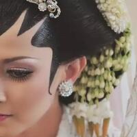 di-balik-riasan-paes-solo-untuk-pengantin-jawa-ada-filosofinya-yang-sarat-akan-makna