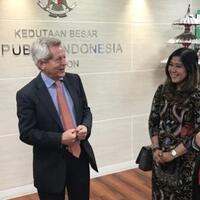 ketika--anak-betawi--bicara-bahasa-indonesia-di-parlemen-inggris