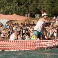 balapan-perahu-kaleng-bir-event-olahraga-yang-populer-di-aussy