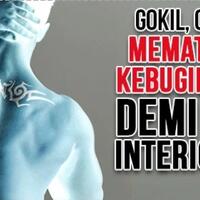 gokil-orang-ini-tanpa-busana-dan-mematentkan-dirinya-demi-menjadi-model-interiornya-sendiri