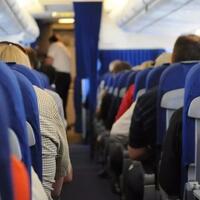 menguak-5-mitos-berlebihan-soal-terbang-dengan-pesawat