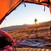 10-tips-mendirikan-tenda-di-gunung
