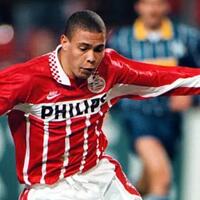 legenda-yang-pernah-ngilmu-di-psv-eindhoven-versi-favorit-ane