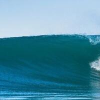 barrel-ombak-terbaik-buat-surfer-pemula-sebagian-di-indonesia