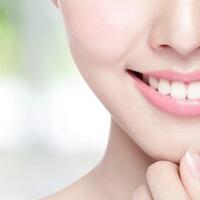 cara-alami-agar-punya-senyum-yang-cantik-seperti-selebriti