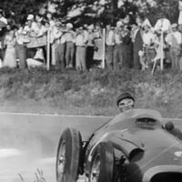 10-mobil-f1-ikonik-dari-lejen-hingga-moderen