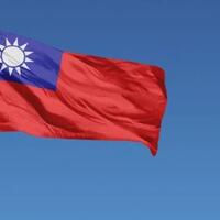 dua-kapal-angkatan-laut-as-berlayar-di-selat-taiwan