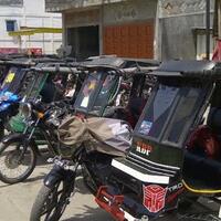 begini-jadinya-jika-motor-sport-dijadikan-becak