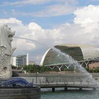 mengintip-replika-patung-singapura--kota-penghasil-devisa-terbesar-ke-2-di-indonesia