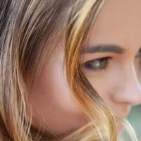 perawatan-pengencangan-kulit-ini-bikin-wajah-tirus-alami