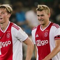 pemain-pemain-ajax-amsterdam-paling-hits-saat-ini