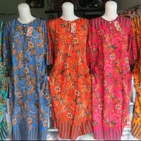 waduh-perempuan-pakai-daster-di-desa-ini-bakal-didenda-rp400-ribu