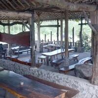 menikmati-kopi-di-sisa-keganasan-merapi