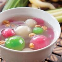 wedangan-nikmat-hangat-wedang-ronde-dan-wedang-blung-di-malam-hari