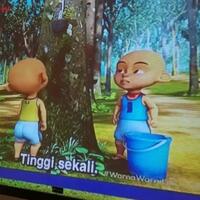 1-cara-ane-bikin-bioskop-dikamar-dengan-led-projector-mini-budget-murah-meriah