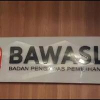 bawaslu-panggil-2-dokter-bertutup-kepala--2019-ganti-presiden