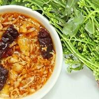 8-makanan-aneh-yang-jadi-favoritnya-orang-thailand