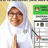 viral-caleg-pks-di-sleman-namanya-fransisca-santa-clause