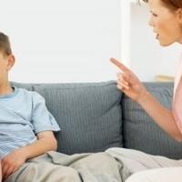 jangan-lakukan-hal-ini-agar-anak-tidak-ngelunjak