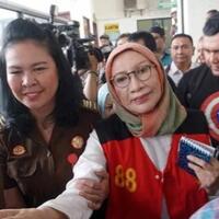 ratna-sarumpaet-mengaku-bersalah