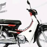 nostalgia-dengan-honda-astrea-si-unggas-yang-menolak-punah