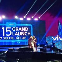 sah-vivo-v15-resmi-diluncurkan-berbekal-32mp-pop-up-camera