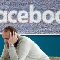 serem-jadi-moderator-facebook-ternyata-bisa-bikin-depresi-gan
