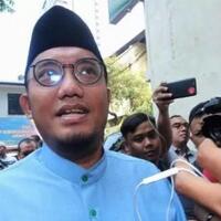 dahnil-mention-mahathir-maaf-pemerintah-kami-klaim-lobi-soal-siti-aisyah