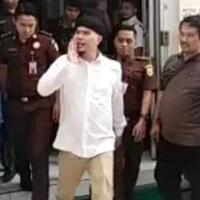 minta-keringanan-jadwal-sidang-dhani-kasihani-saya-majelis-hakim