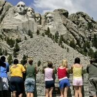 fakta---fakta-populer-tentang-monumen-mount-rushmore