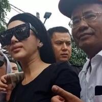mau-naik-jet-pribadi-seperti-syahrini-intip-dulu-rincian-harganya