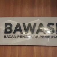 pose-dan-pamer-stiker-prabowo-sandi-6-guru-honorer-di-banten-dipecat