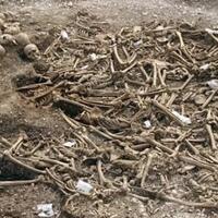 ternyata-4-lokasi-wisata-terkenal-ini-adalah-kuburan-manusia