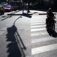 warga-jakarta-mau-sampai-kapan-terobos-lampu-merah