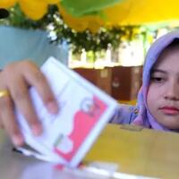 kpu-larang-pemilih-selfie-di-bilik-suara