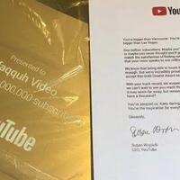 ustad-abdul-somad-meraih-golden-play-button-dari-youtube